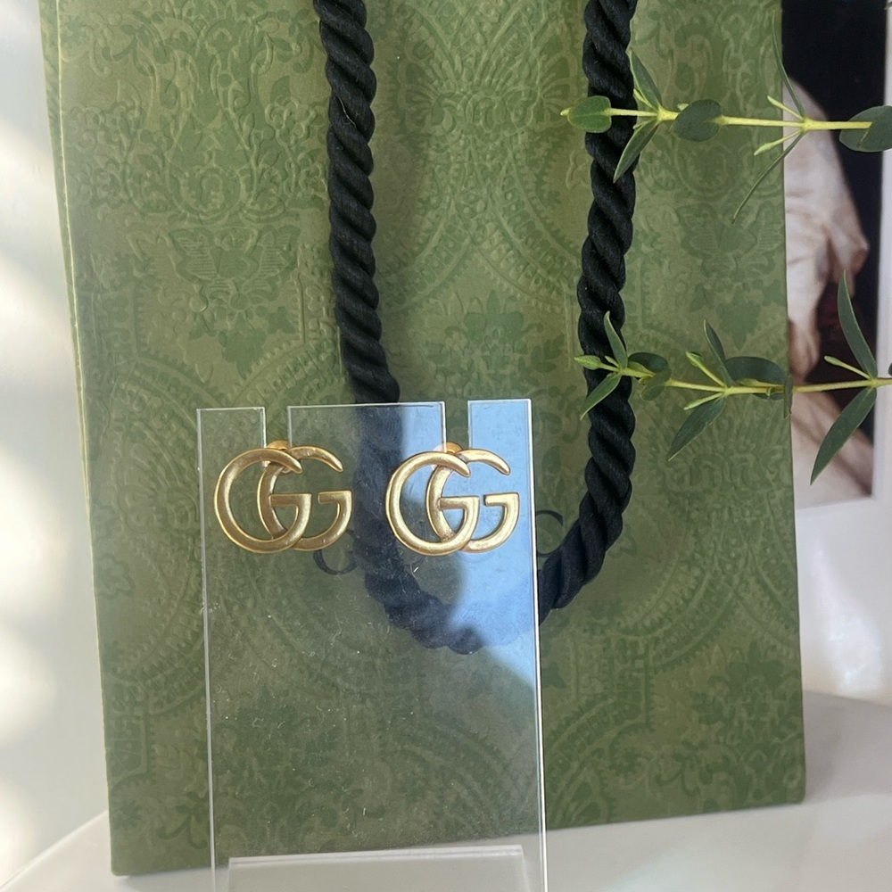 GUCCI GG Marmont Earrings - Picture 3 of 3